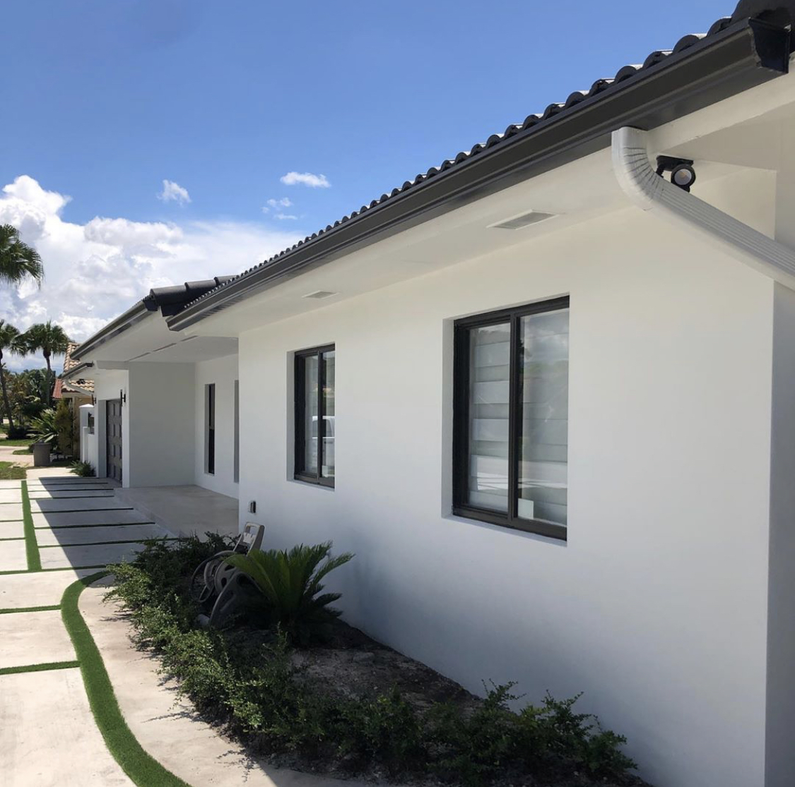 Modern White House with Black Trim