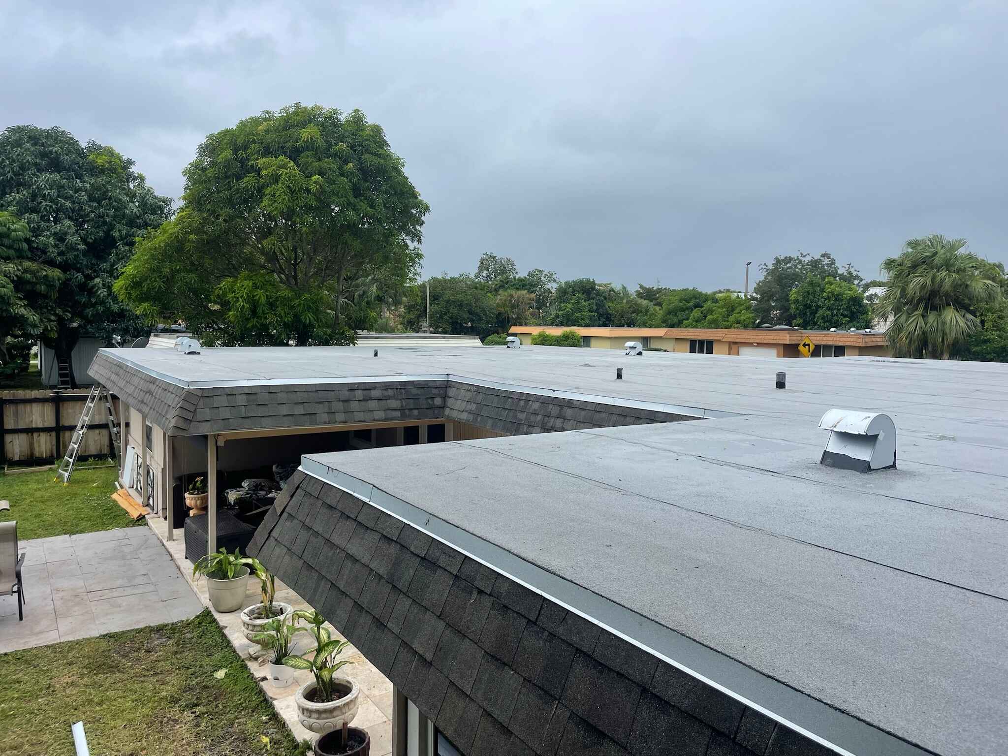 Flat Roof with Asphalt Coating